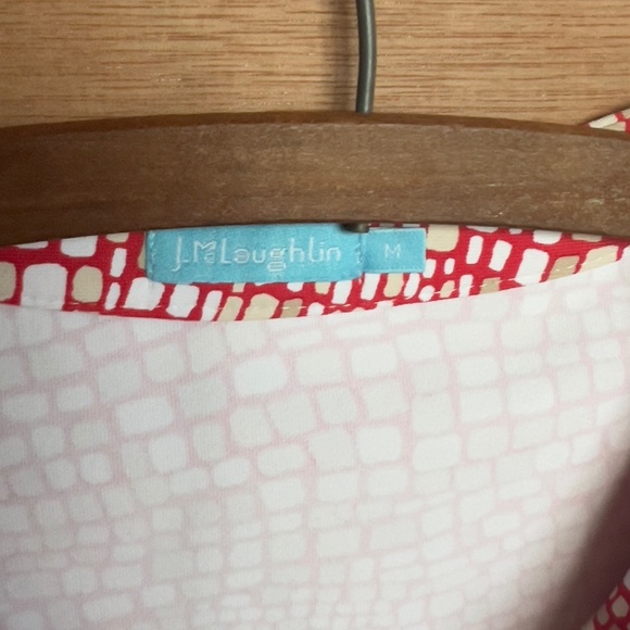 J. McLaughlin pull over print tunic top M Catalina cloth geometric nylon v-neck - Picture 4 of 5